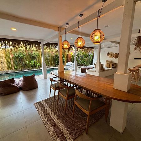 Villa Tiga Gili Air Exteriör bild