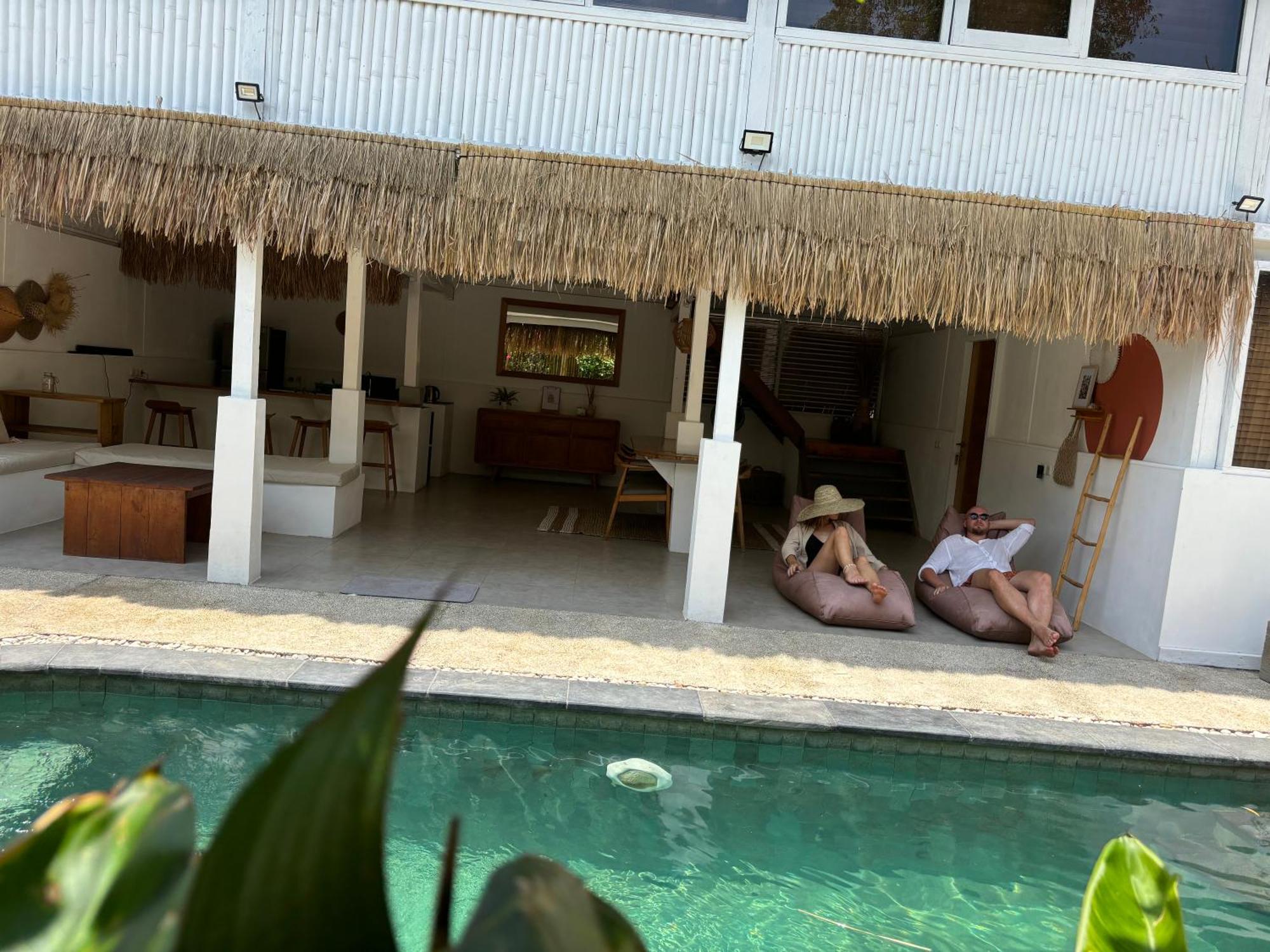 Villa Tiga Gili Air Exteriör bild